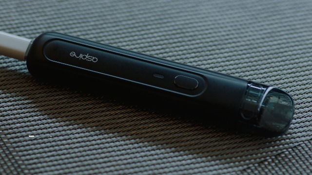 Flexus Q Aspire Pod Mod 700 mAh con Tiro Regolabile MTL - Sigaretta  Elettronica Svapo Kit Completo da 2 ml con Ricarica Rapida da 3A e 3  Livelli di Potenza (BLACK) : Amazon.it: Elettronica