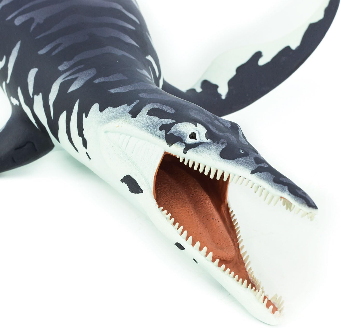 Safari Ltd. Kronosaurus Figurine - Detailed 13.5" Prehistoric Marine Dinosaur Figure - Educational Toy for Boys, Girls, and Kids Ages 3+