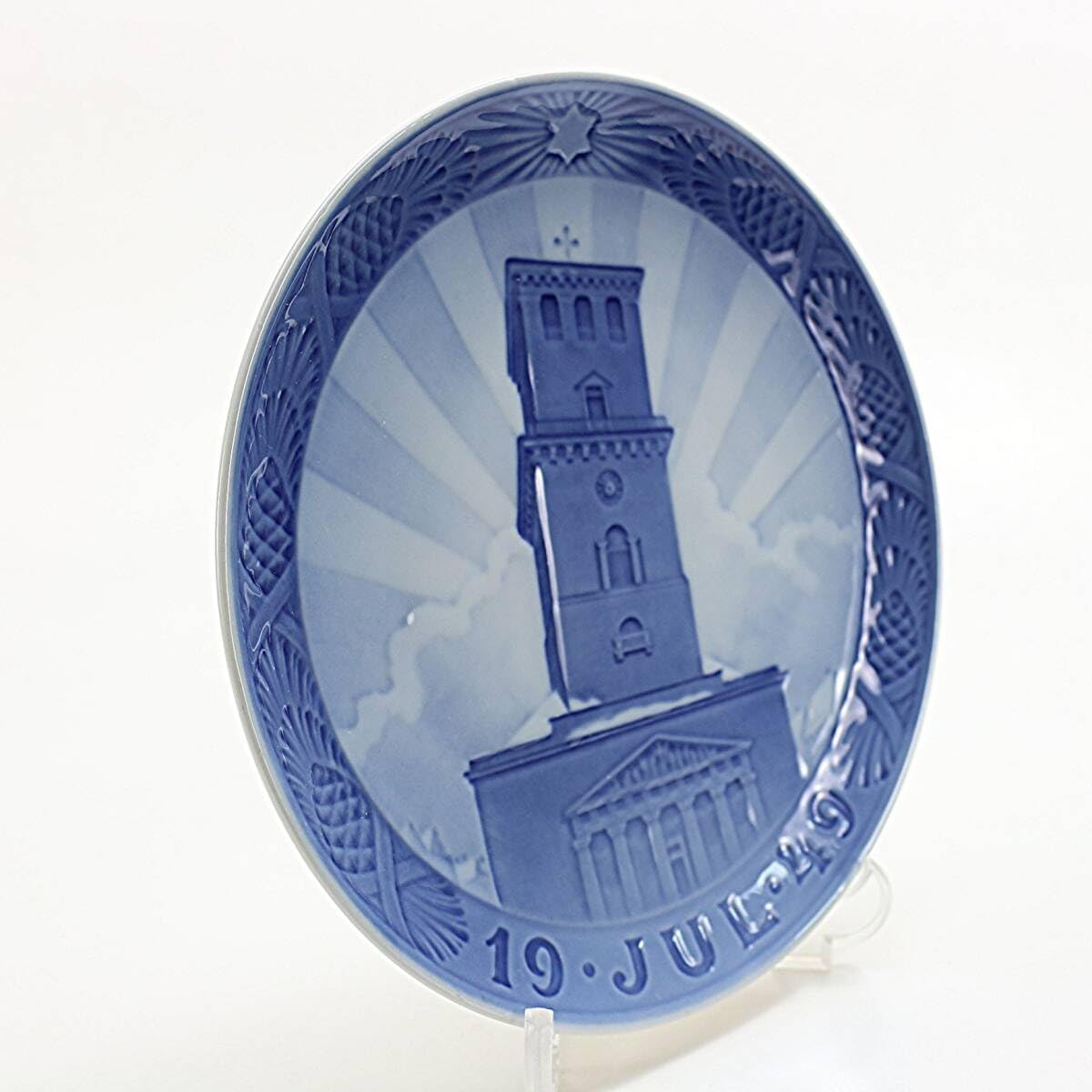 1949年 「聖母教会」 イヤープレート ロイヤルコペンハーゲン 北欧 の 陶器 Amazon.co.jp: 1949年 ロイヤルコペンハーゲン イヤープレート 「聖母