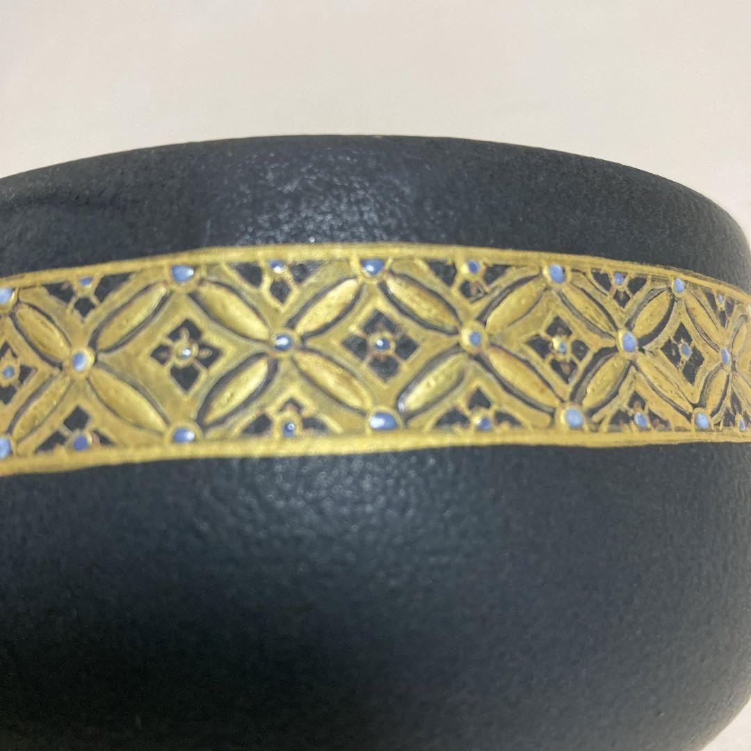 Amazon.co.jp: 茶道具 茶碗 畦元紀秀 黒地七宝尽紋茶碗 陶芸 工芸品