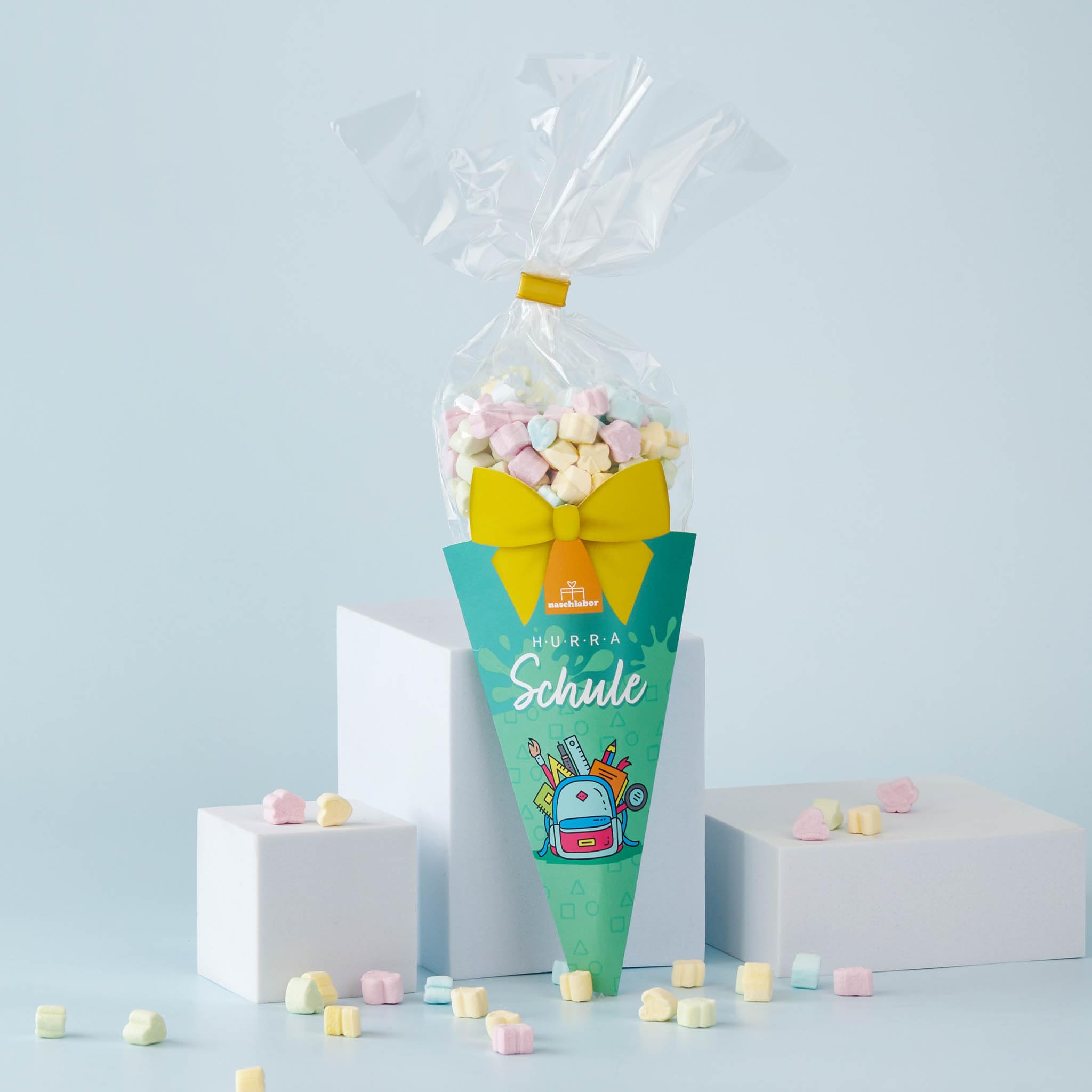 Schultüte - Hurra Schule 40g Marshmallows | Zum Verschenken | Kinder Geschenk | Einschulung | Schulstart | Perfekt für die Schultüte | Leckere Nascherei zum Schulanfang