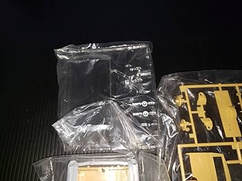 Amazon.co.jp: 紅旗 こうき ホンチー 1/24 Z-C0001 HONGOI 高級 Amazon.co.jp: 紅旗 こうき ホンチー 1/24 Z-C0001 HONGOI 高級