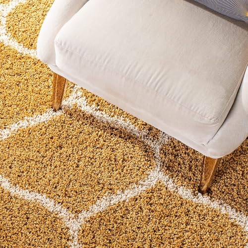 Image of Round Shaggy Fur Rugs and Carpet for Bedroom, Living Room (8x8 Feet Round, Gold & Ivory)