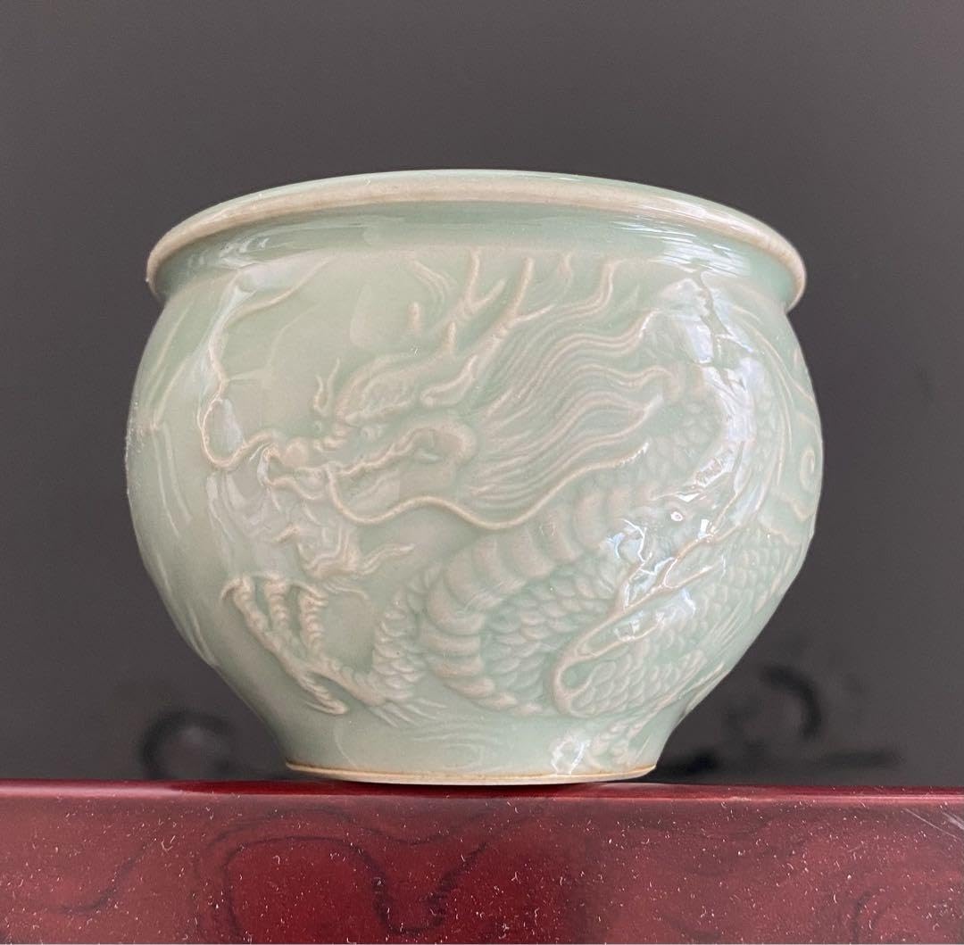Amazon｜青磁 龍 立体模様 瀬戸焼 伊万里焼 香炉｜仏壇用香炉