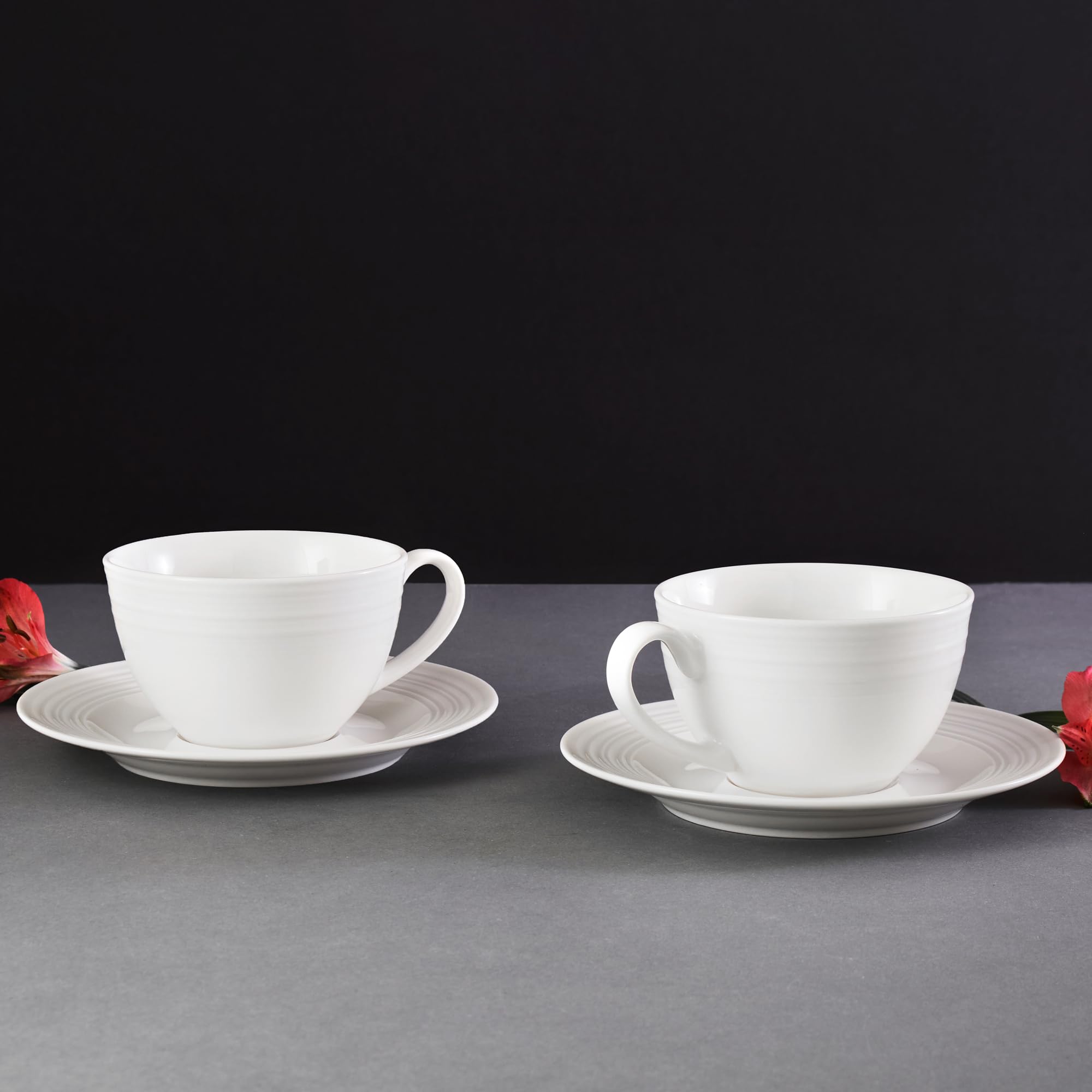 AMBITION Servizio da caffè in porcellana Linea con tazze e piattini, 12 pezzi | Set da caffè bianco per 6 persone, lavabile in lavastoviglie e microonde