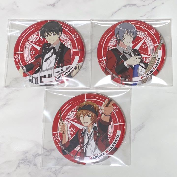 SideM 榊夏来 缶バッジ Amazon.co.jp: SideM 冬美旬 榊夏来 若里春名 缶バッジ : おもちゃ