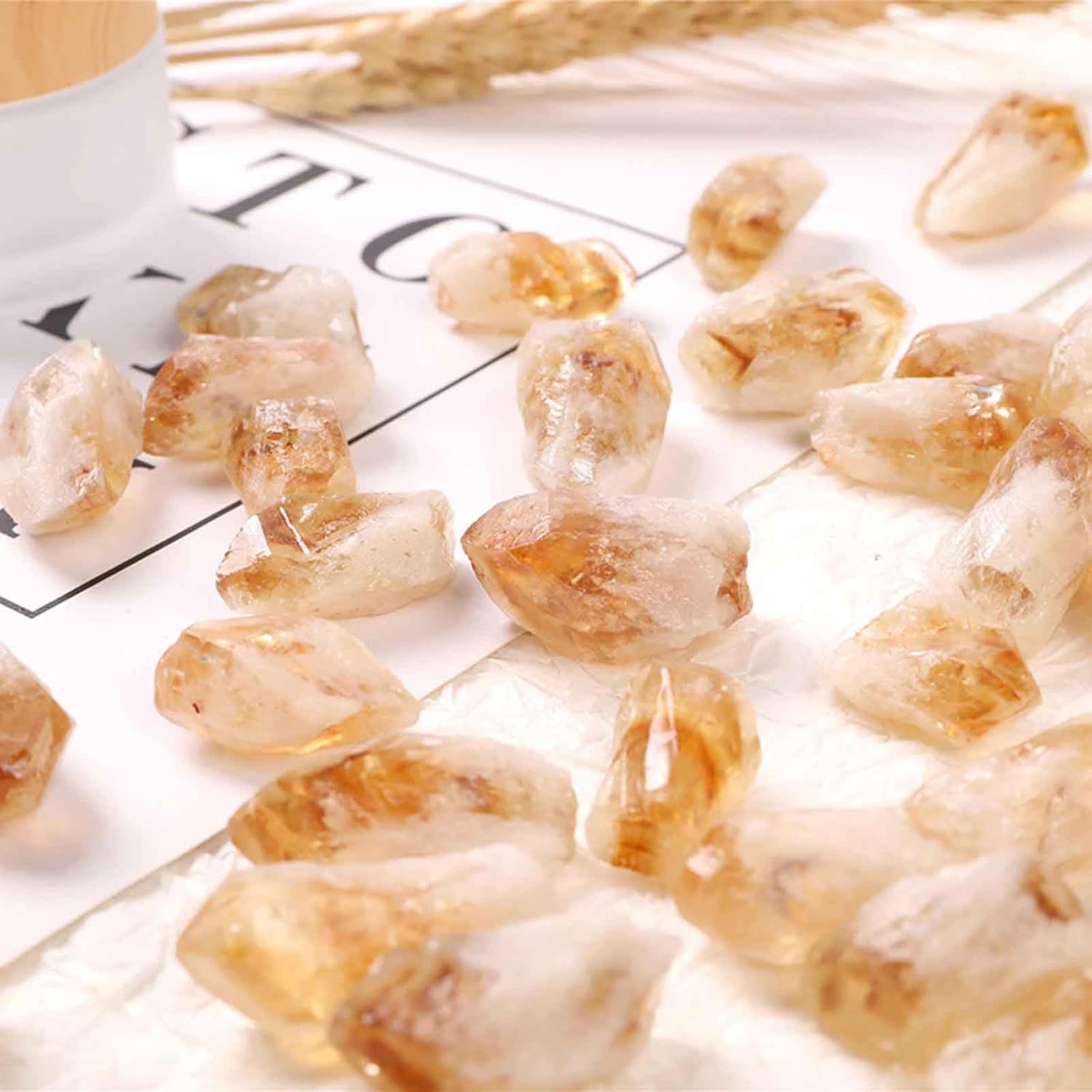 Yellow Crystal Quartz Flower - Natural Aromatherapy Diffuser Stones, Aquarium Decorative Rocks, Healing Crystal Raw Stones for Home Decor,0.8~1.2in/1.1lb