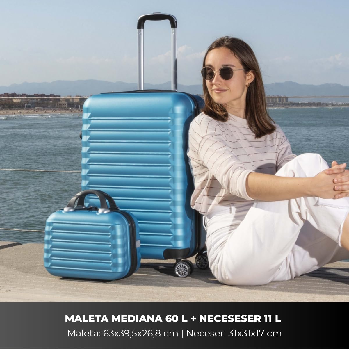 NUMADA-Juego de Maletas Rígidas 2pzs. Maleta Mediana 63cm y Neceser. Set de Maletas de Viaje ABS Eco Friendly, 4 Ruedas Dobles, Resistentes, Ligeras y Seguras (Azul Eléctrico)