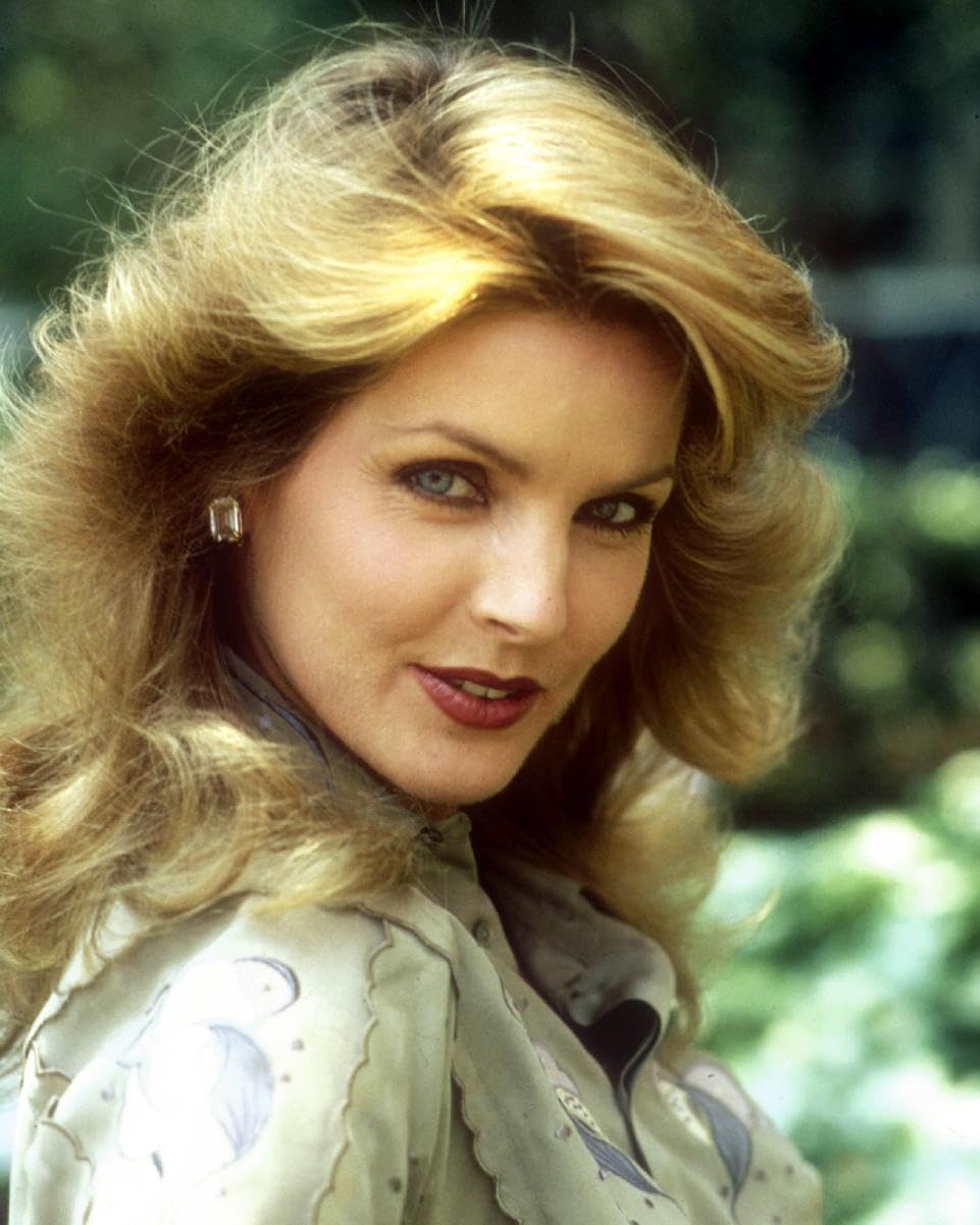 Worldphotographs Dallas (Tv) Priscilla Presley 10X8 Photo