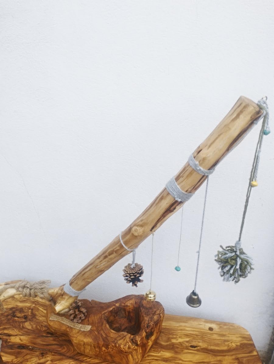 Juguete para Gatos con comedero (Madera de Olivo)