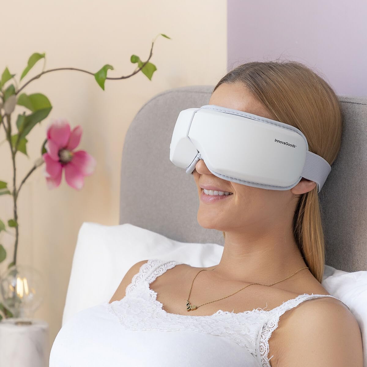 InnovaGoods® Massaggiatore per gli occhi con compressione dell'aria 4 in 1 EyeSky, allevia la stanchezza oculare e migliora la circolazione sanguigna, design compatto, ideale per casa e lavoro.