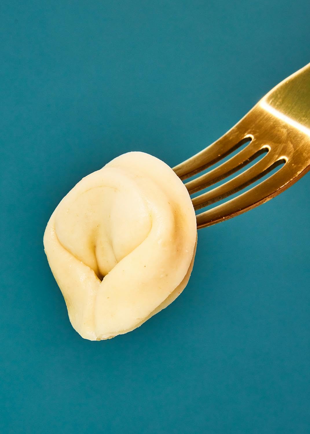 KoRo - Tortelloni con ripieno di tofu affumicato bio 250 g - Facili e veloci da preparare - Vegani - Qualità biologica - Si conservano senza refrigerazione