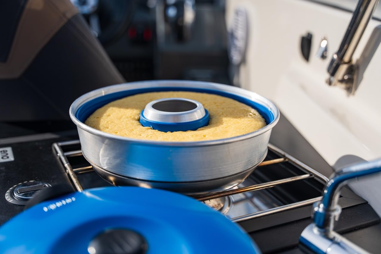 Omnia Kit Marine Four Portable 2L en Aluminium et Acier Inoxydable avec Moule en Silicone Anti-Adhésif, Grille de Four et Thermomètre, Forme Ronde, Bleu