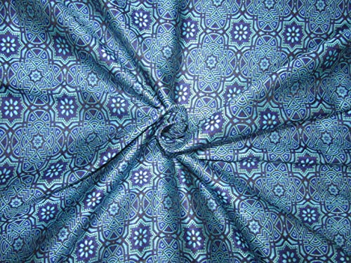 Veste en brocart jacquard bleu noir pour sublimer vos soirées