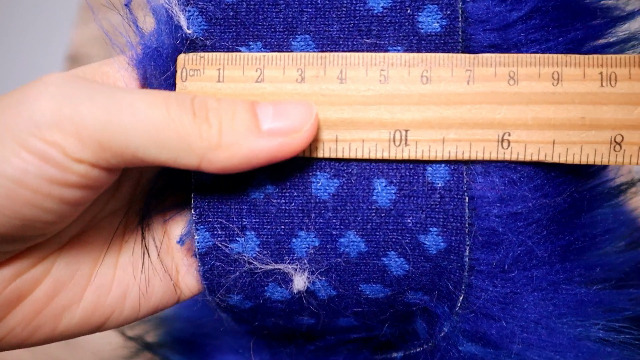 Furryvalley Kunstfell Bordüre Kunstpelz des Fuchs Marderhunds Handarbeit Material fusseliger Schmuck für Hausschuhe Pantoffel Kragen Kuscheltier Dekoration 2 Yards (Blau) – Bild 8