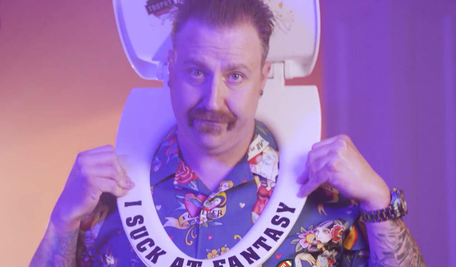 TrophySmack Fantasy Football Toilet Seat, Embarrassing Loser Award