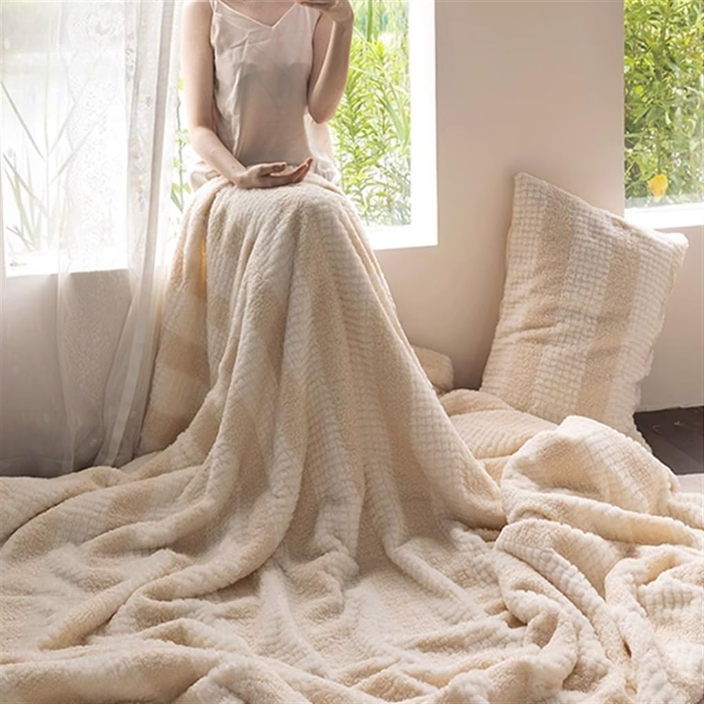 Coral Velvet Lamb Blanket Small Quilt Office Sofa Nap Cover Autumn and Winter