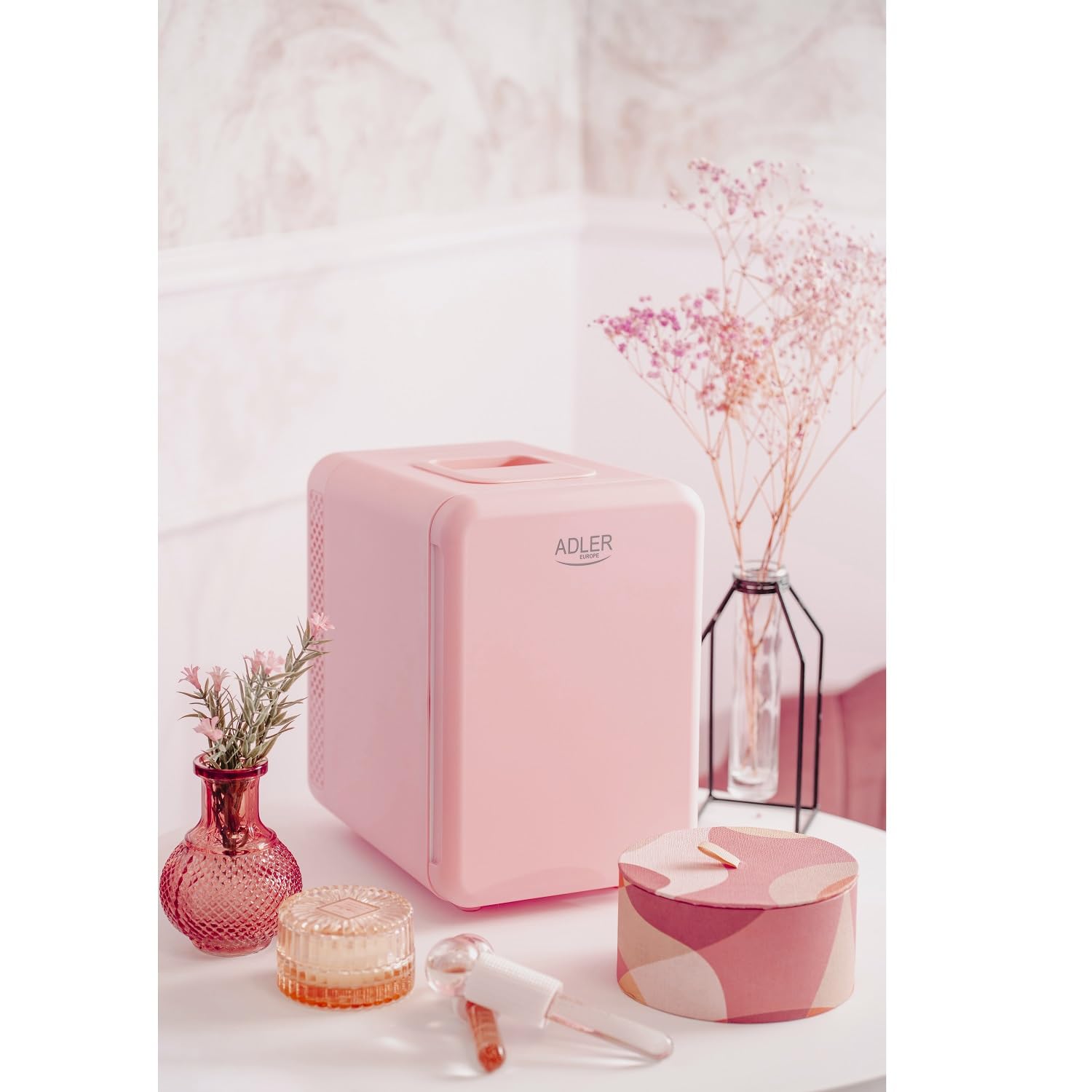 ADLER EUROPE 8084 pink Mini lodówka - 4L