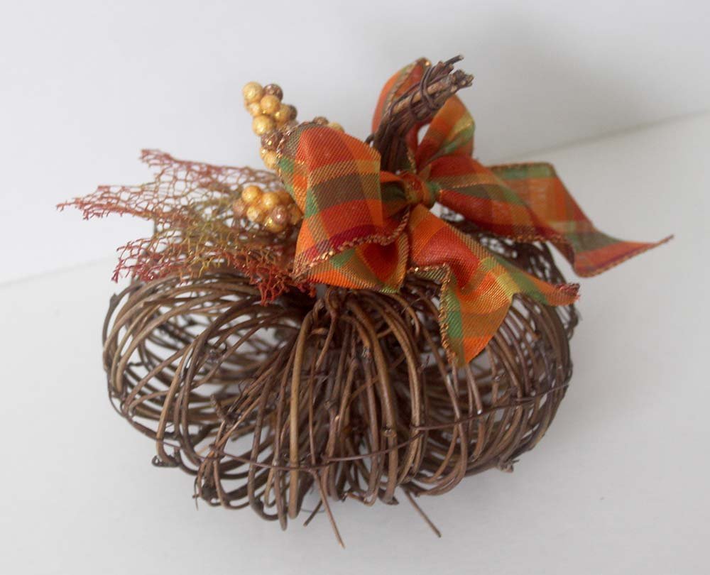 Mini Fall Grapevine Pumpkin, Natural Twig Pumpkin, fall decoration, table decoration, pumpkins, fall pumpkins, holiday decor, vine pumpkin