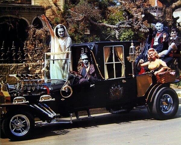 Generic The Munsters TV series Lily Herman Grandpa Marilyn & Eddie Munster Koach 11X17 poster, Medium, Black