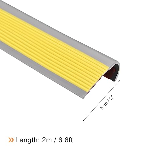 Miniatura 12 de uxcell 1 protector de borde de escalera de vinilo, borde antideslizante, peldaños interiores y exteriores, fácil de instalar, 3.3 pies, negro y gris