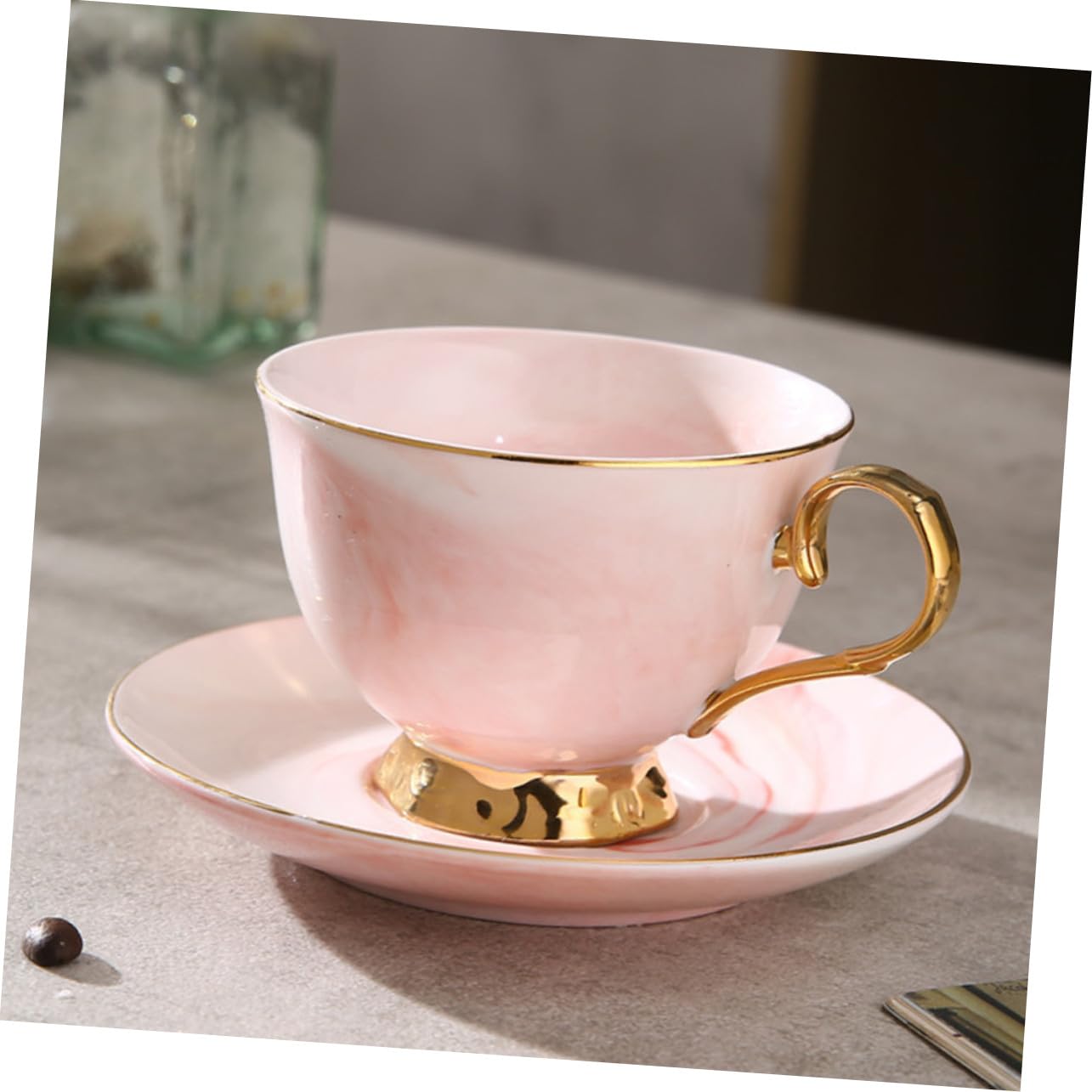 Taza de con Diseño Mármol Estilo Nórdico con Platillo Rojo y Mango Dorado para Café y Leche Reuniones y Regalo