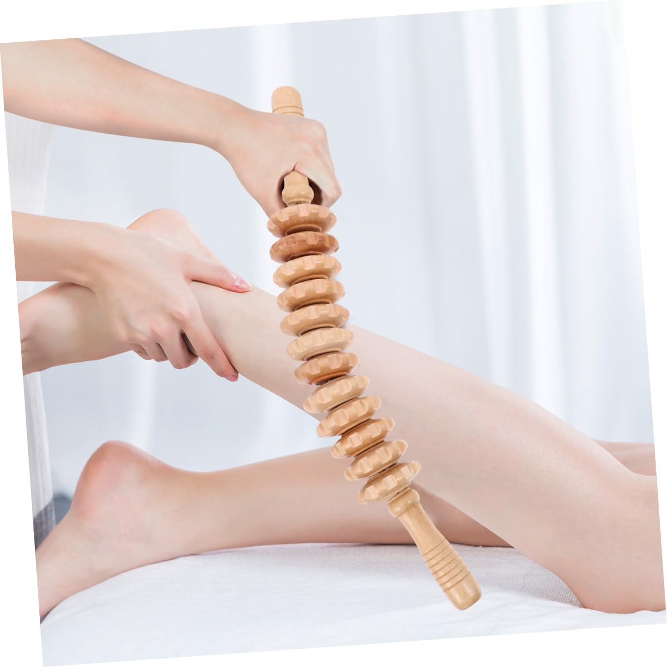 Ipetboom Holzmassage Schultermassagegerät mit Massagerolle Multifunktionaler Körperroller für Akupunkturmassage Leichtes Design Geeignet für Nacken und Beine im Home Supply