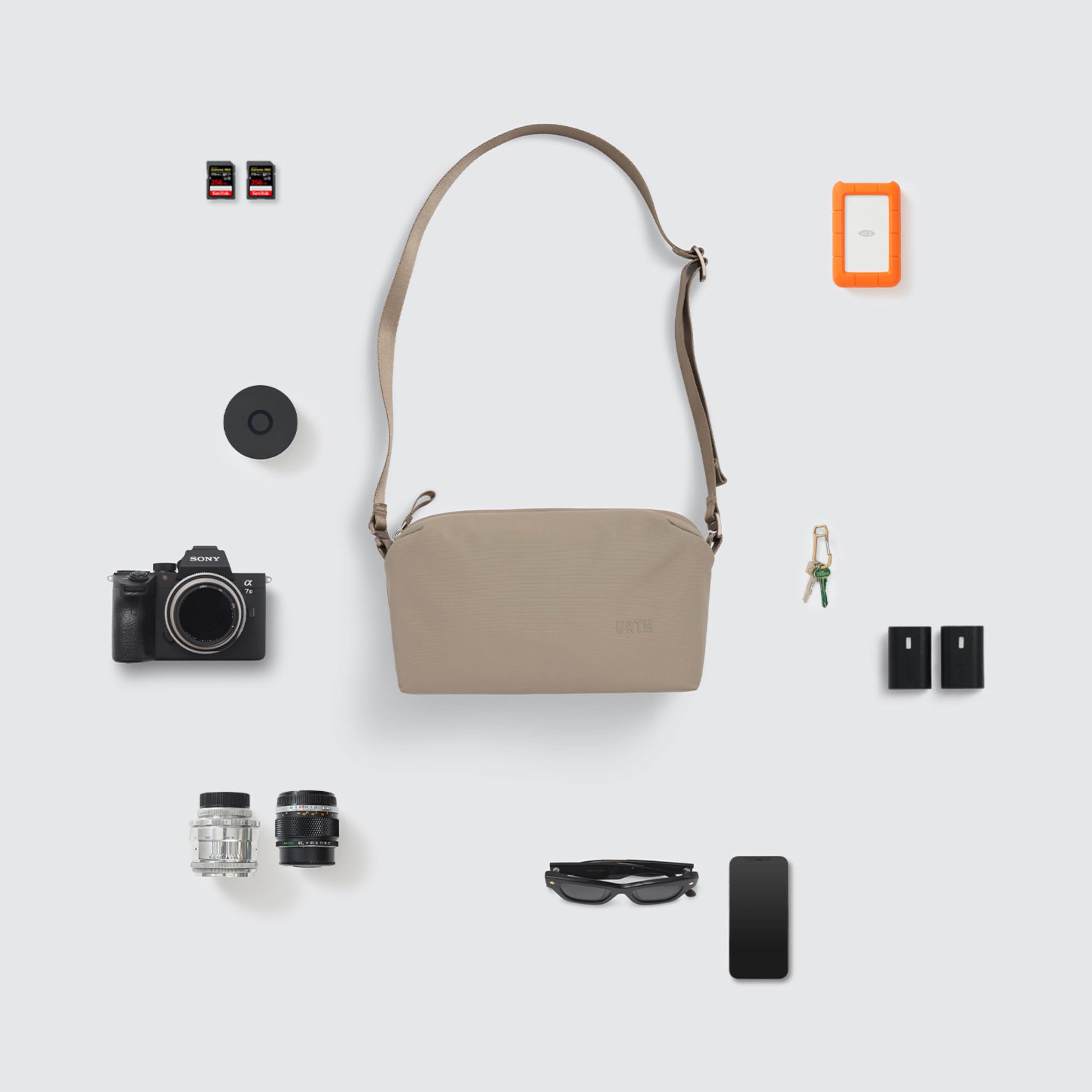 Urth Dolomite Bolsa Crossbody para Cámara de 5.1L - Resistente al Agua, Reciclada, Multifuncional para Fotografía, Bolsa Diaria para DSLR