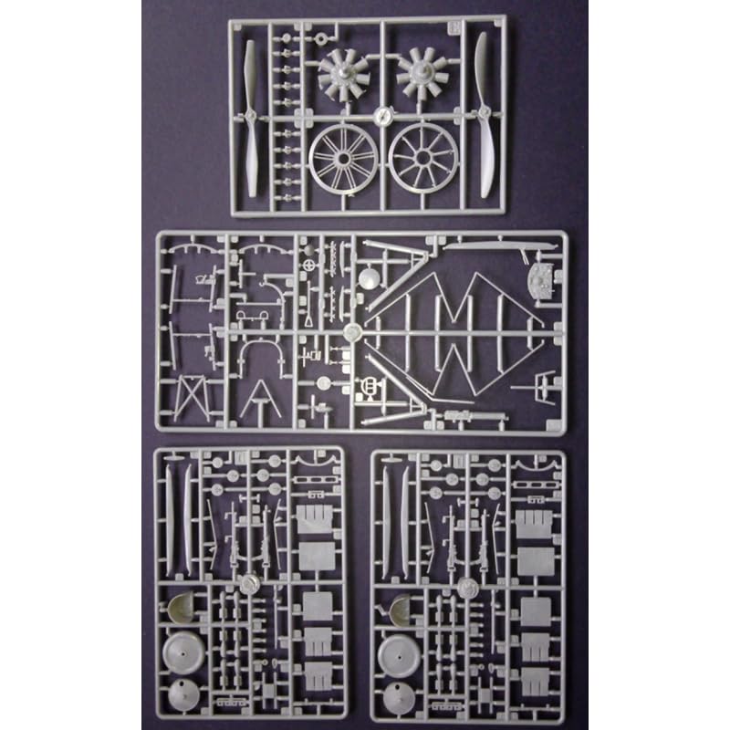 Maquette Avion Sopwith 1 1/2 Strutter Comic Fighter Roden 637 1:32