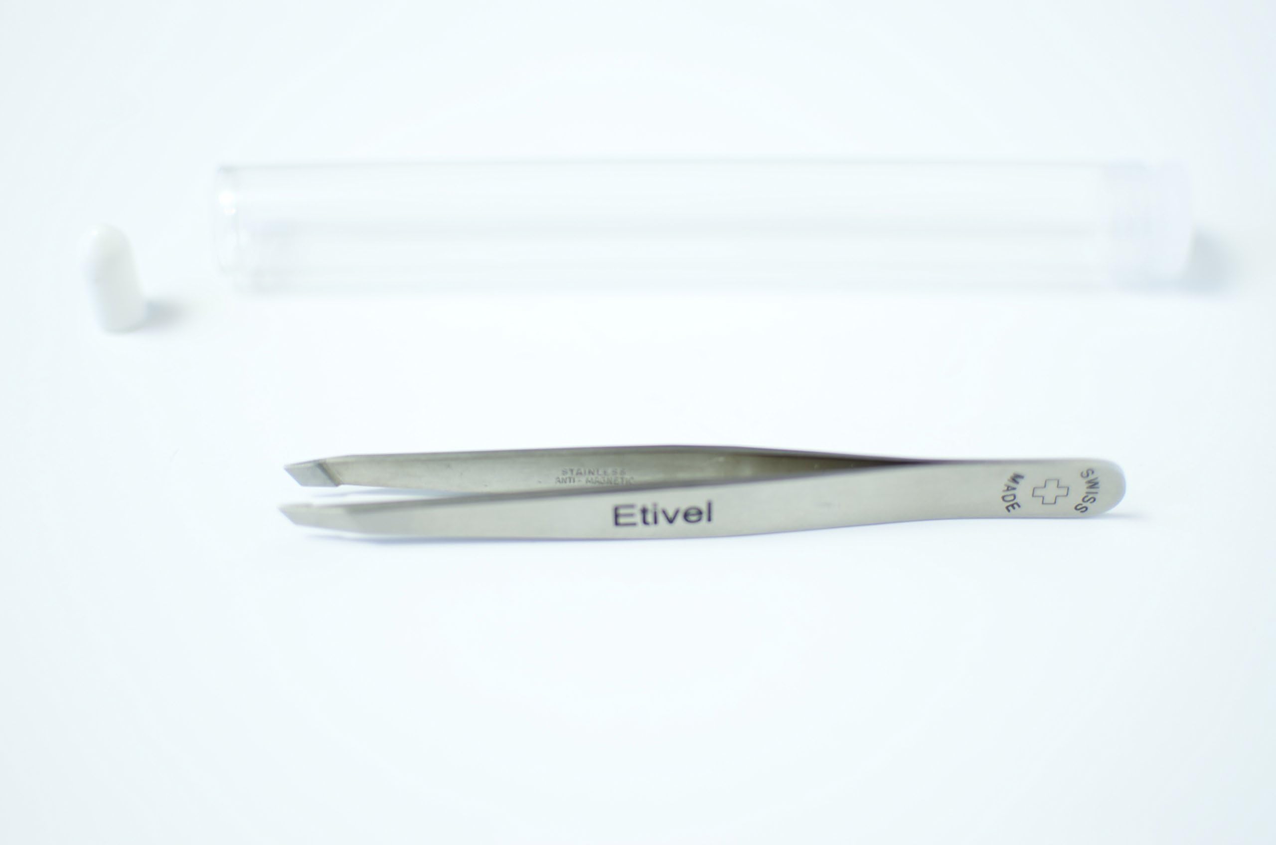 Etive Eyebrow Swiss Tweezers