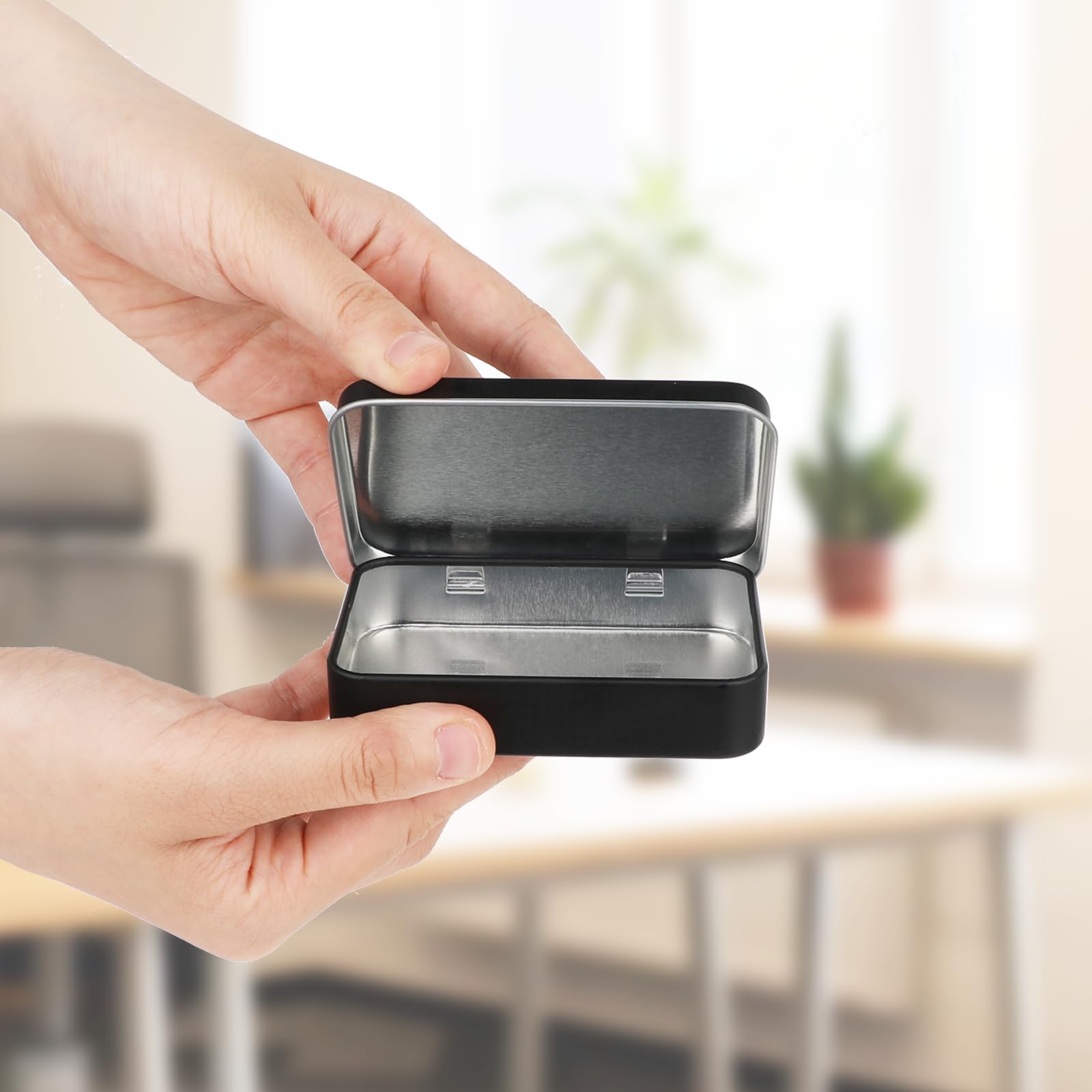 Boîte étallique Argentée Avec Couvercle, Ini Boîtes En étal