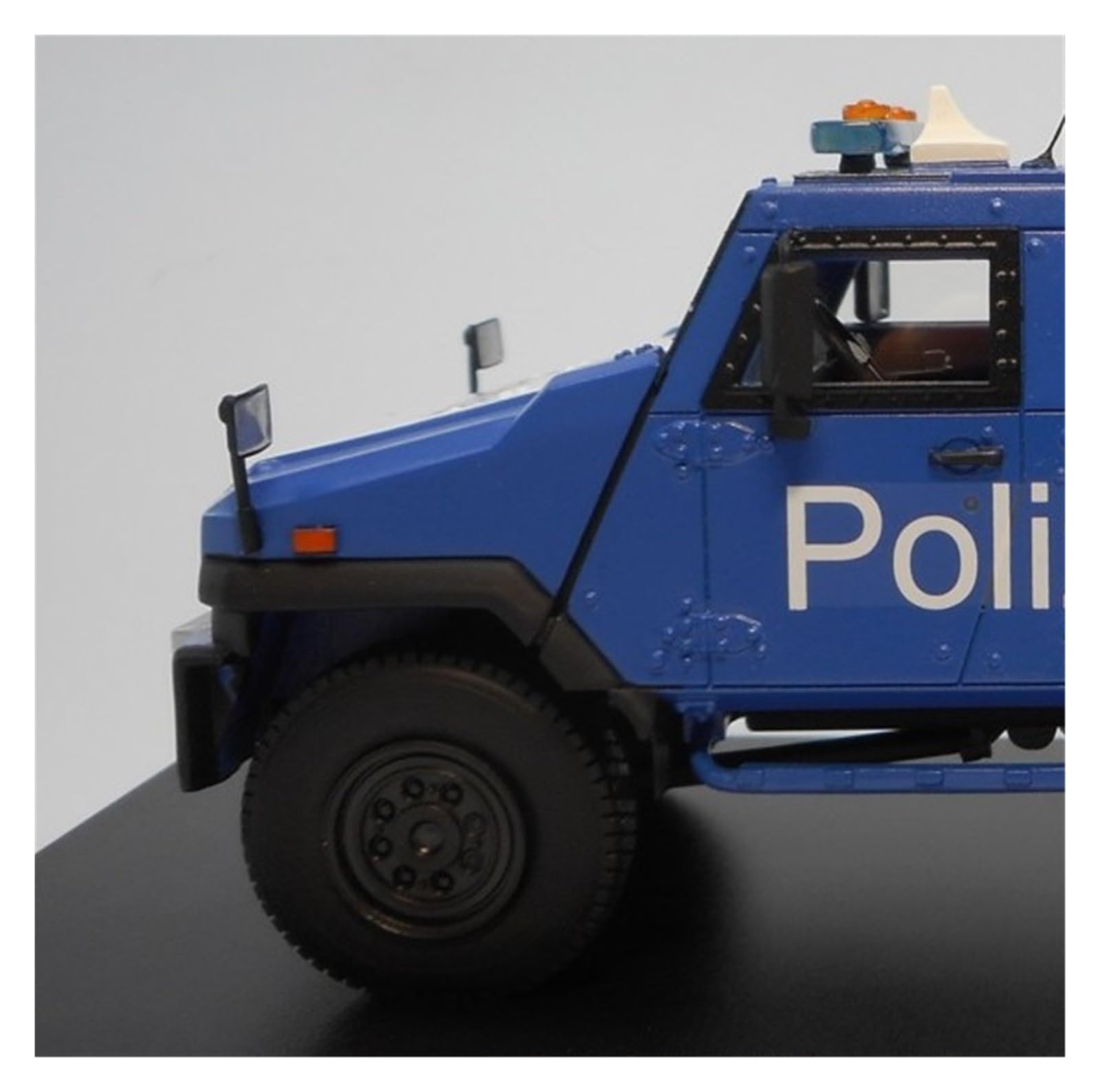 M.G.B. ソフトトップ　1/43 EAGLE'S RACE ダイキャスト ミニカー 1/43 HPI RACING PRECISION CAST MODEL｜トレファクONLINE