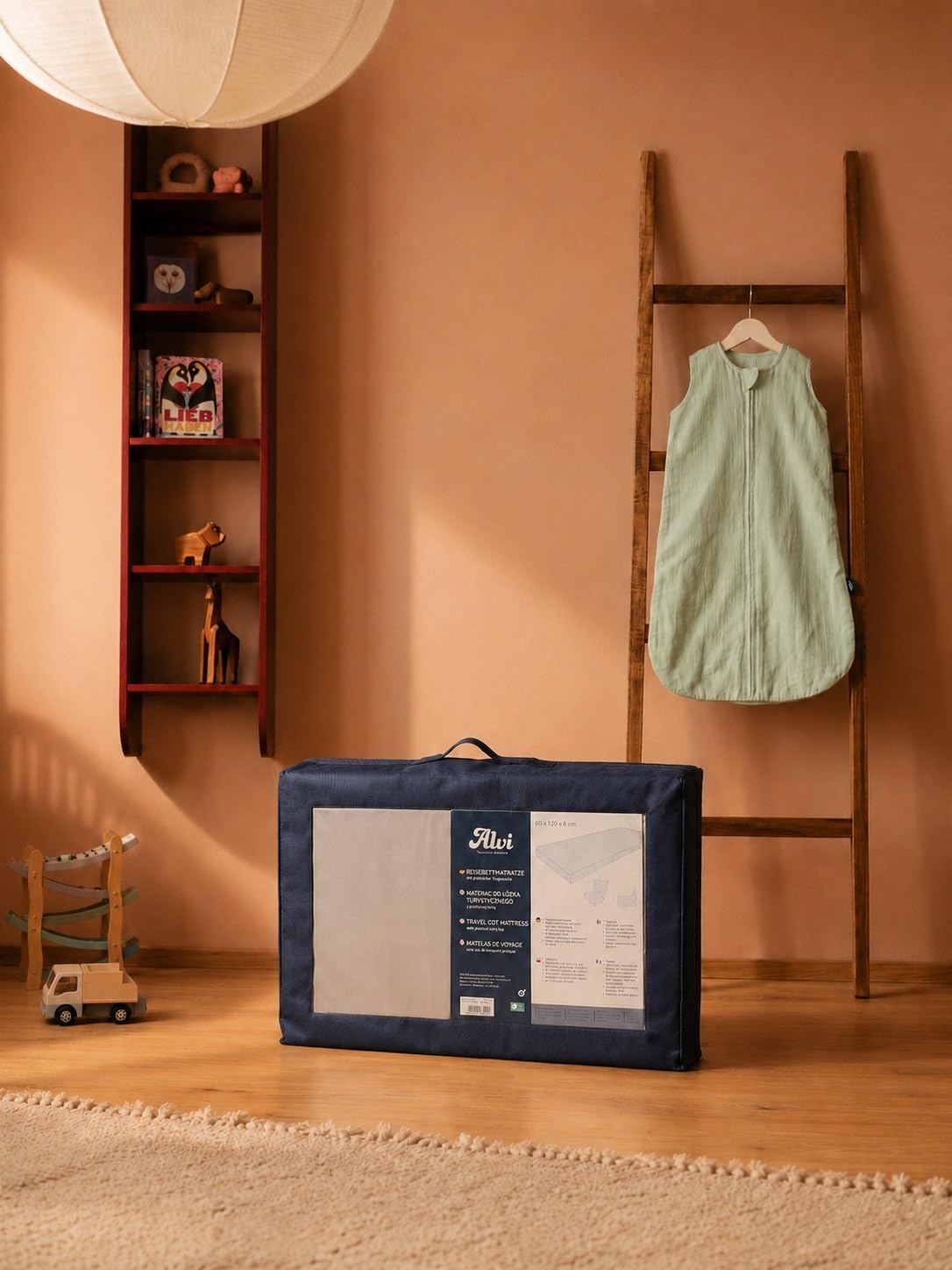 Alvi Materassino da Viaggio Comfort per Lettino Bambini - Materasso Pieghevole 60 x 120 con Interno in Schiuma - Testato Oeko-Tex Standard 100 ®, privo di sostanze nocive