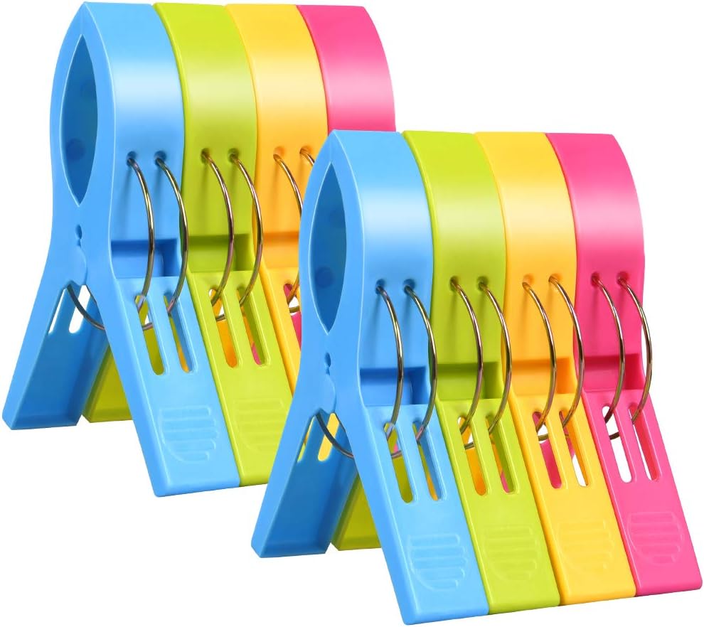 URAQT Beach Towel Clips, 8 Pcs Large Laundry Clip Towel Pegs, Bright Color Plastic Quilt Clips for Sunbeds, Sun Loungers, Pool Chairs, Laundry
