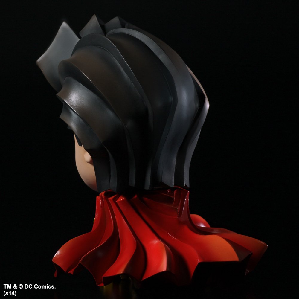 スーパーマンDC Variant Static Art mini-statue by Square Enix Amazon.com: Square Enix Superman DC Variant Static Art Mini-Statue