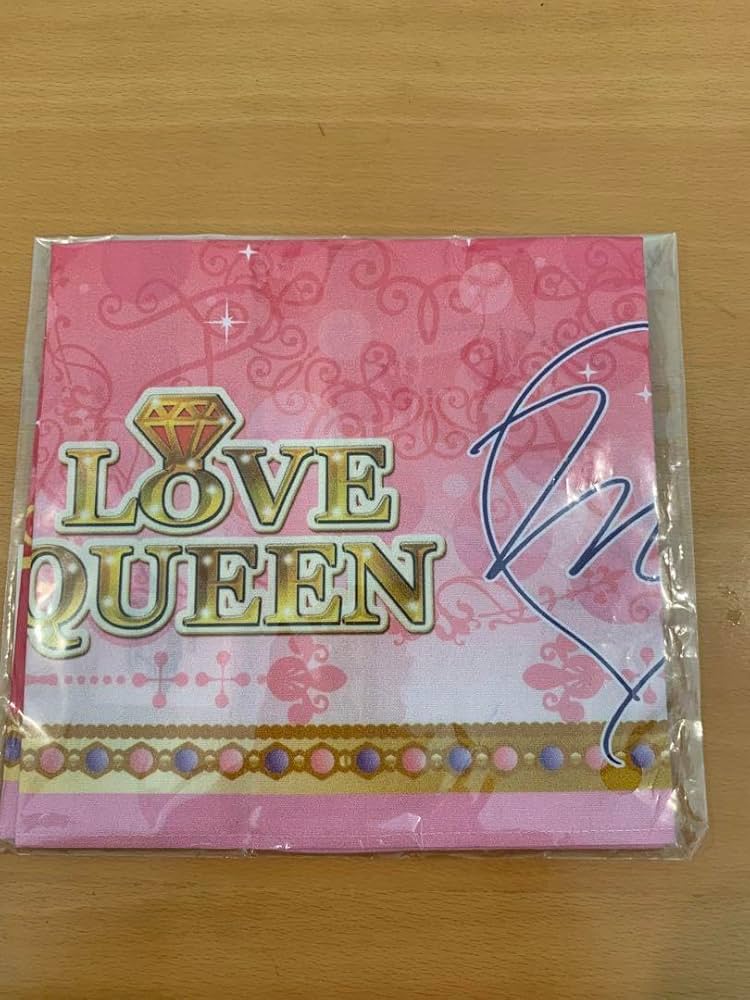 アイカツ！　カード付き　サイン入りハンカチ　ラブクイーン Amazon.co.jp: アイカツ カード付き サイン入りハンカチ ラブ