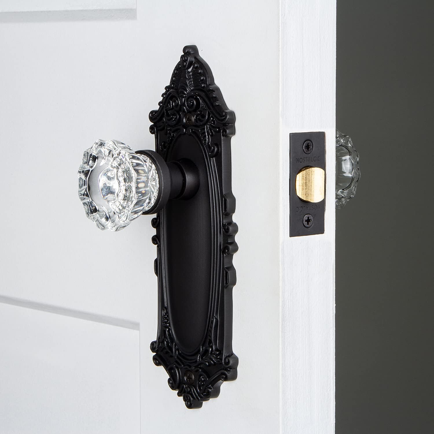 Black Friday - 50% OFF Nostalgic Warehouse Victorian Plate with Crystal Glass Knob, Passage - 2.75, Oil-Rubbed Bronze Product Deal Nostalgic Warehouse Victorian Plate with Crystal Glass Knob, Passage - 2.75, Oil-Rubbed Bronze