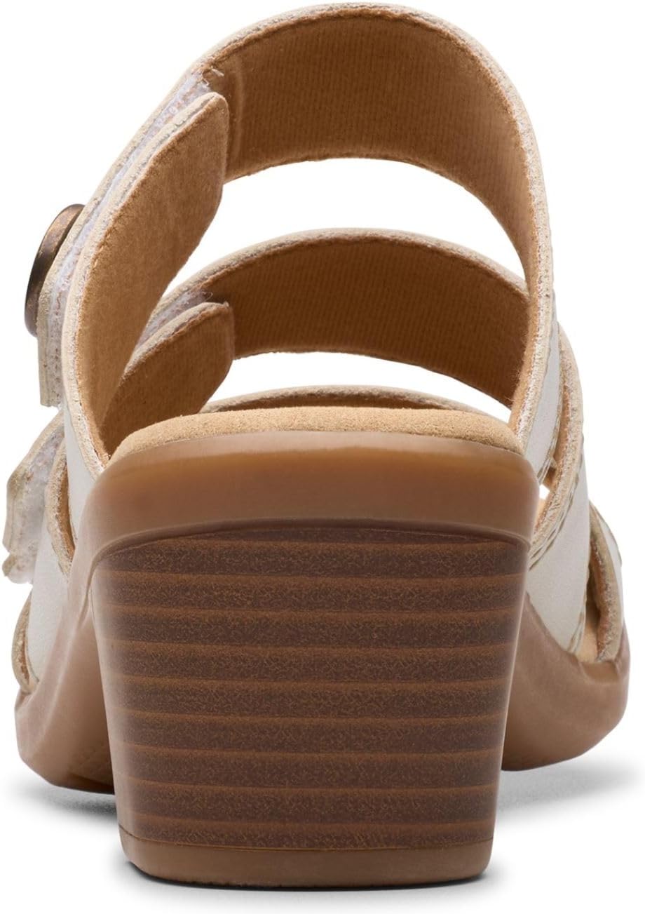 Clarks womens Emily 2 Adella