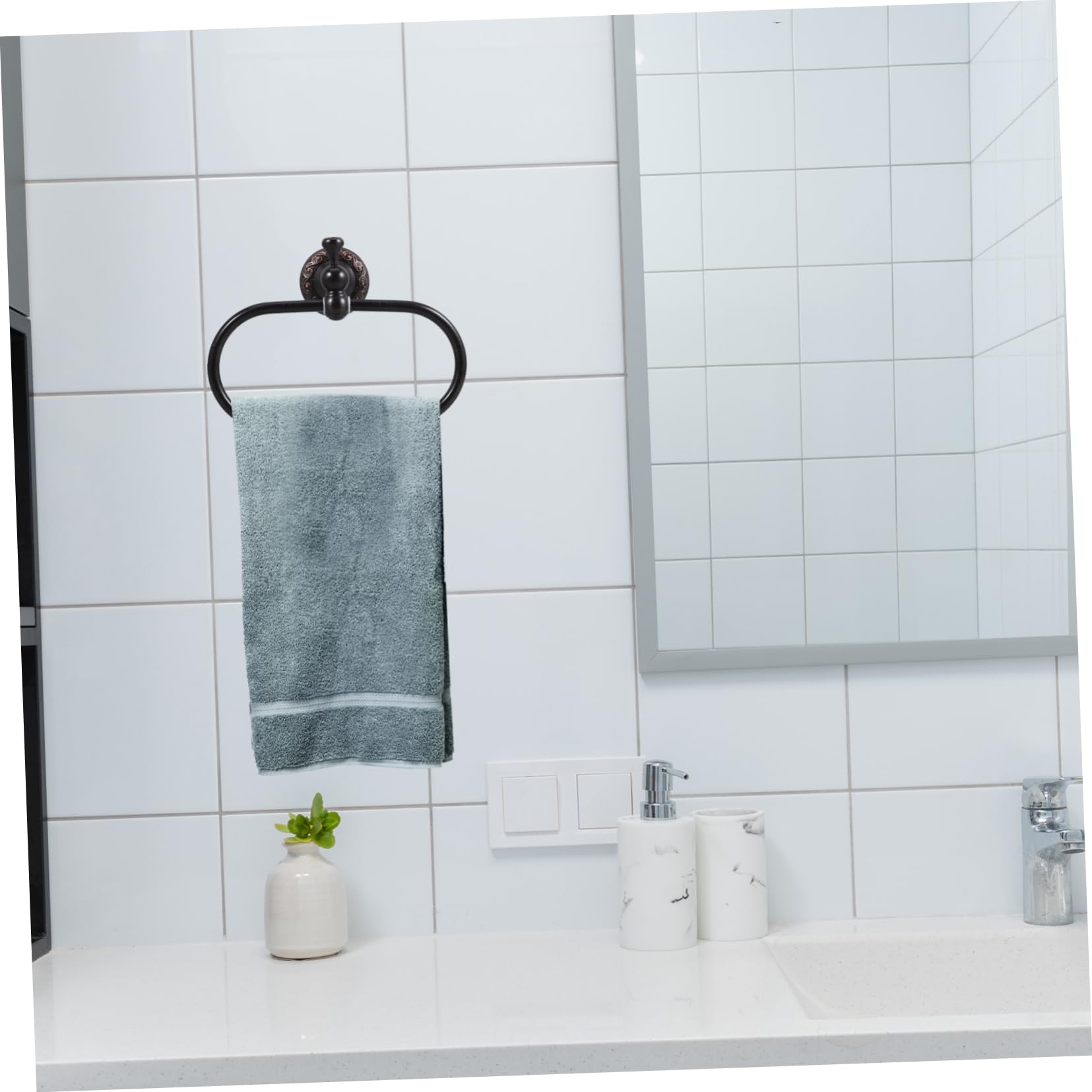 jojofuny Portasciugamani ad Anello in Rame Portasciugamani da Parete per Bagno Design Retrò Moderno Salvaspazio per Appendere Asciugamani e Accessori in Cucina e Bagno
