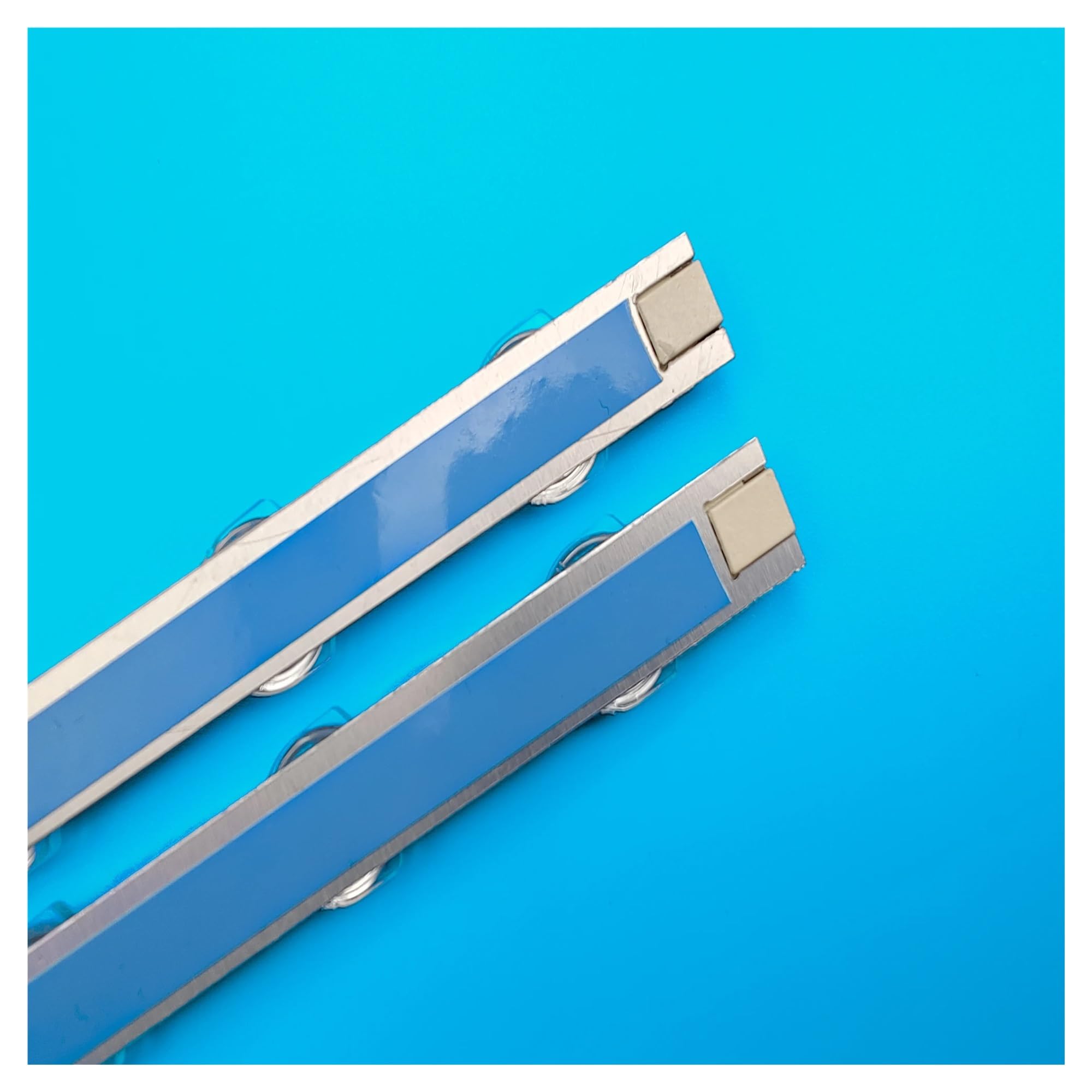 LED-Hintergrundbeleuchtungsstreifen for 32D1334DB LC32LD145K 32HB4T61 32W3433DG LC32LD14 32L3863DG JL.D320B1235-078CS-C VES315WNDS-2D-N14(1set - 2 PCS)