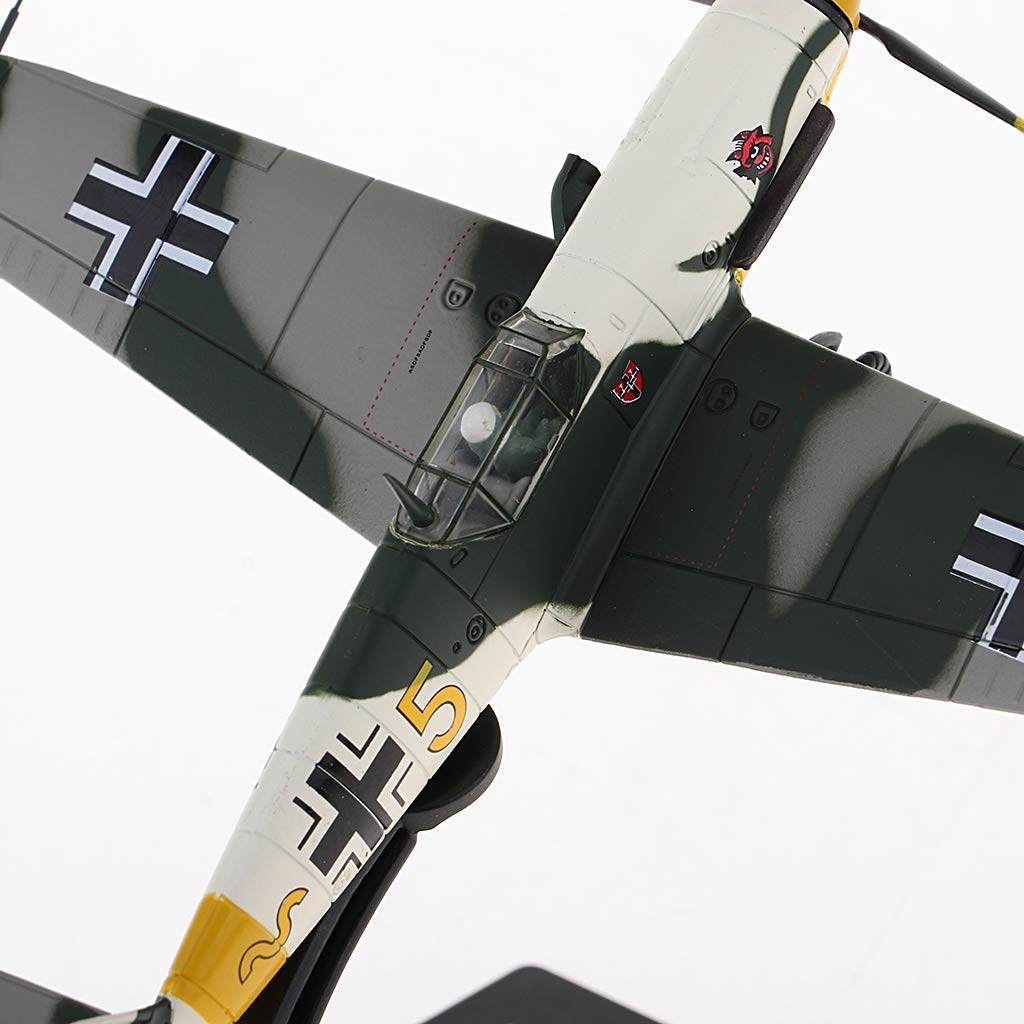 Zalati BF-109 1:72 Model Kit Aereo da Combattimento Tedesco con Supporto Espositore