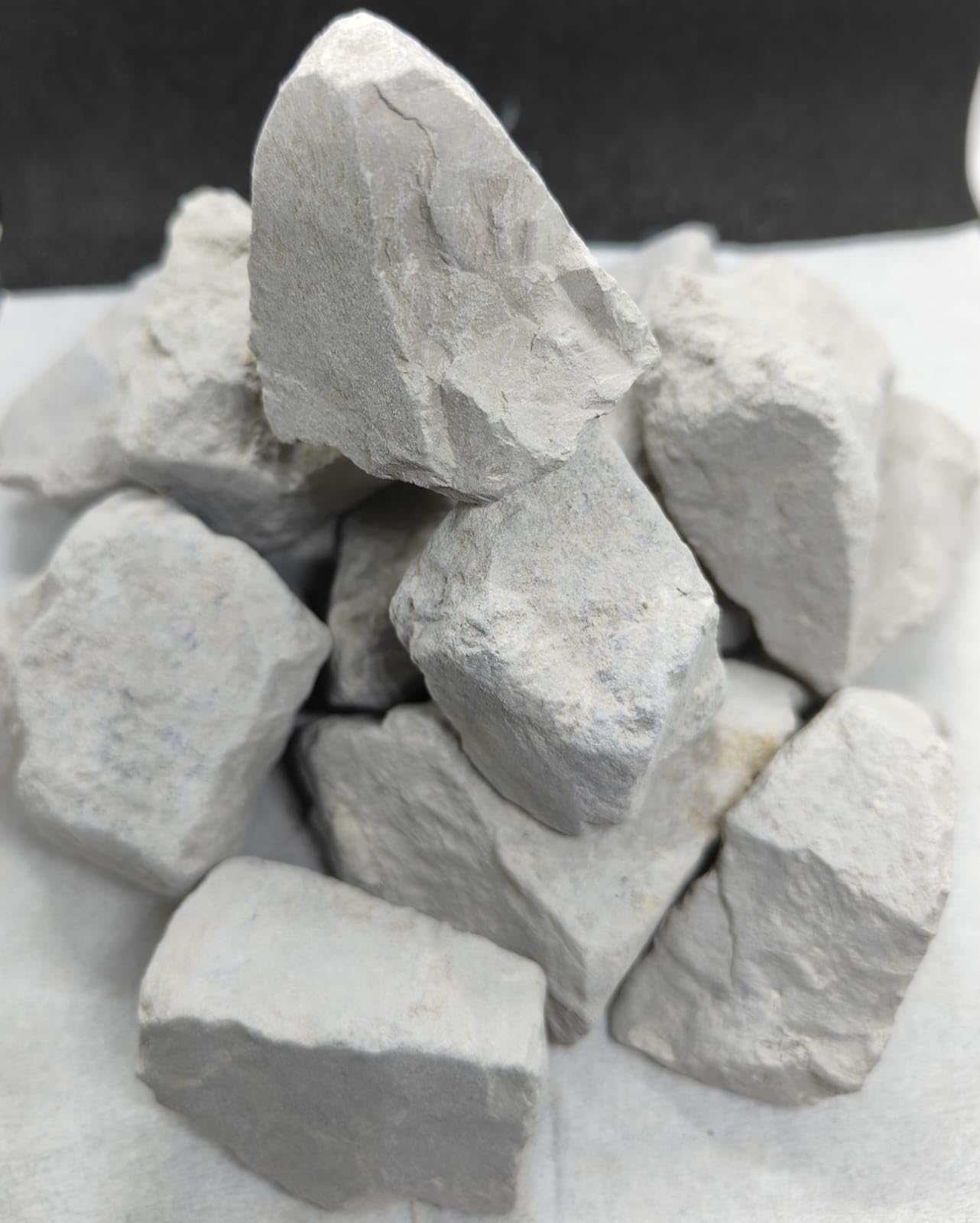 Generic Clay Coconut Smoke 200 GMS, Gray