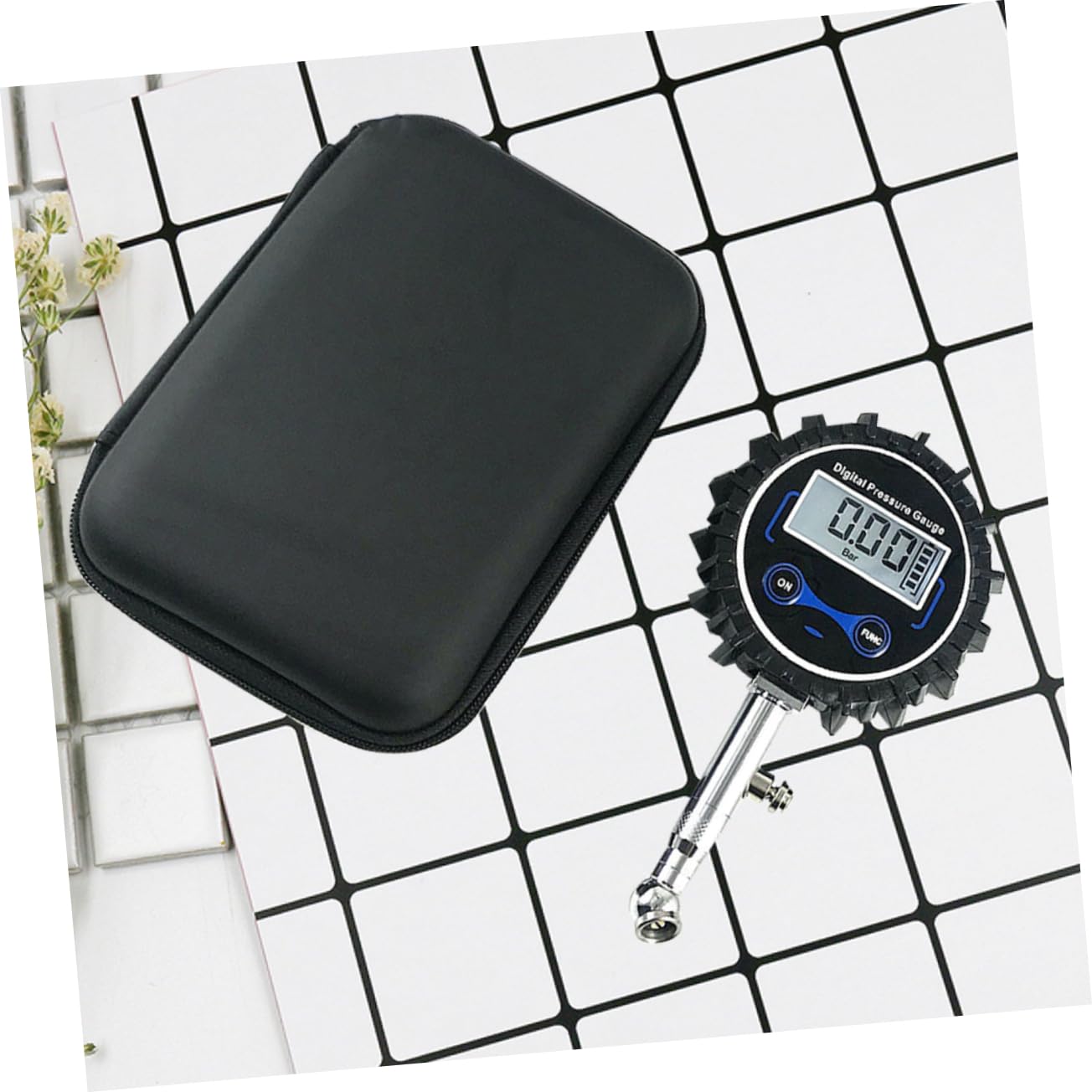 Heavy Duty Metal Chuck Tire Air Pressure Gauge Pressure Gauge for Car Truck Motorcycle Bicycle (1pc)