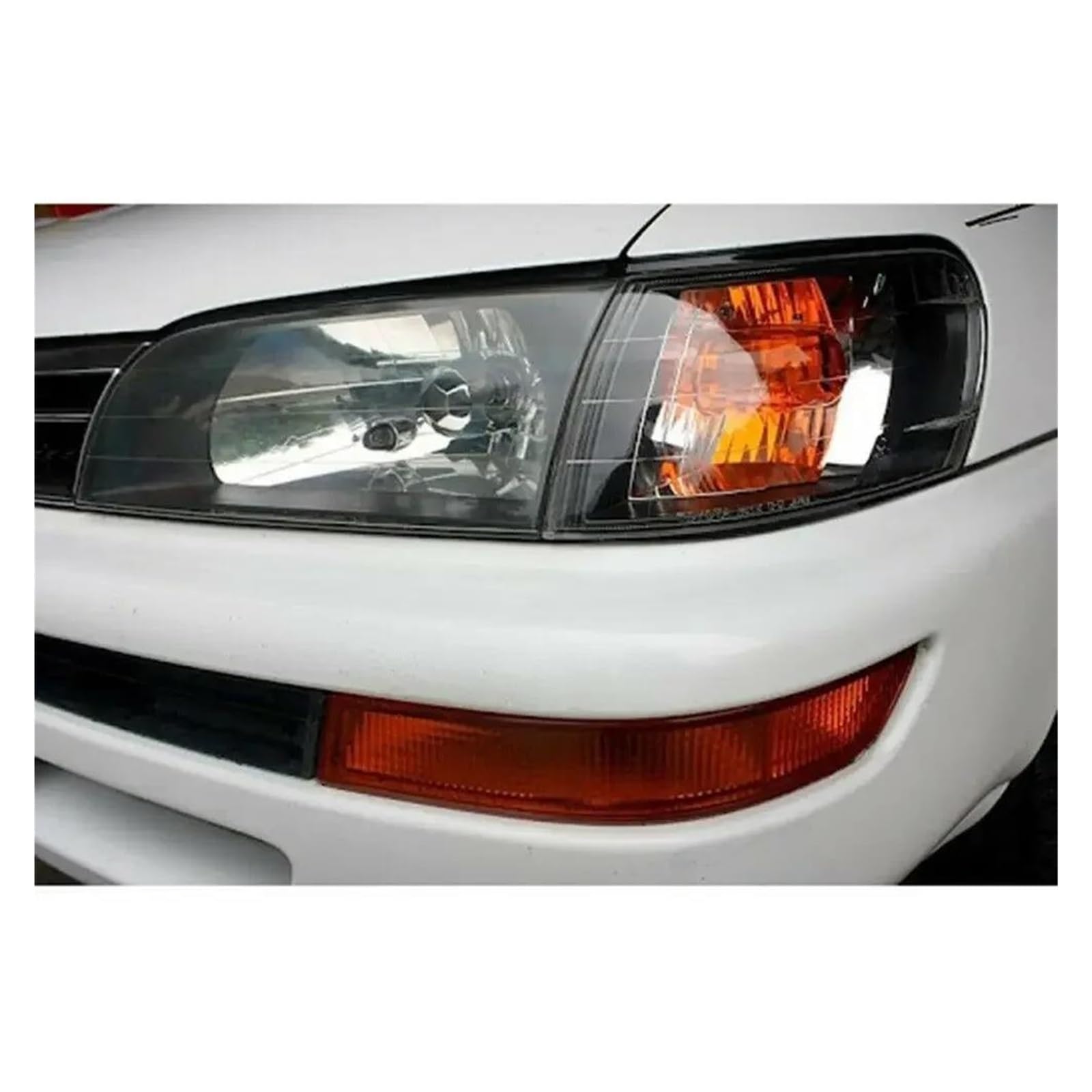 Amazon.co.jp: 車のフロントヘッドライト ペア左 & 右ヘッドライト