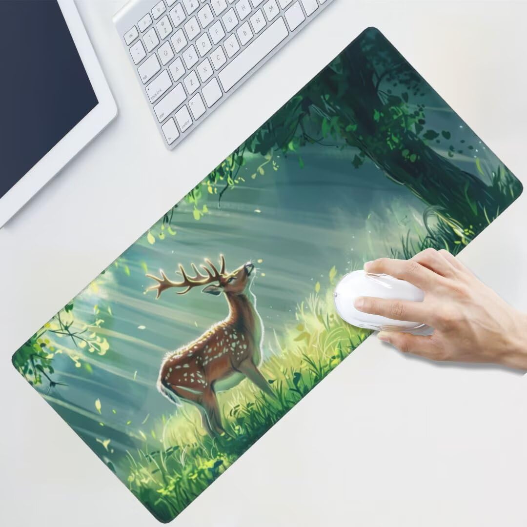 Tapis de Souris Forêt Tapis de Souris XXL, Extra Grand Tapis Souris Gamer XXL Tapis de Souris Gaming, Imperméable Mouse Pad avec Base Atidérapante pour Maison/Bureau/Gamer (1000 x 500 x 3 mm, Cerf)
