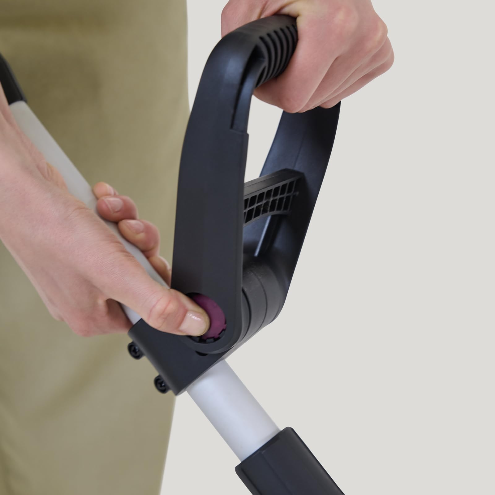 Gomag Akku-Rasentrimmer GO-RT300 | Schnittbreite 300 mm | 90° drehbarer Motorkopf | teleskopierbare Führungsstange | 1,6 mm Nylon-Einzelfaden | Inklusive 2 Ah Akku & Ladegerät sowie zweiter Fadenspule