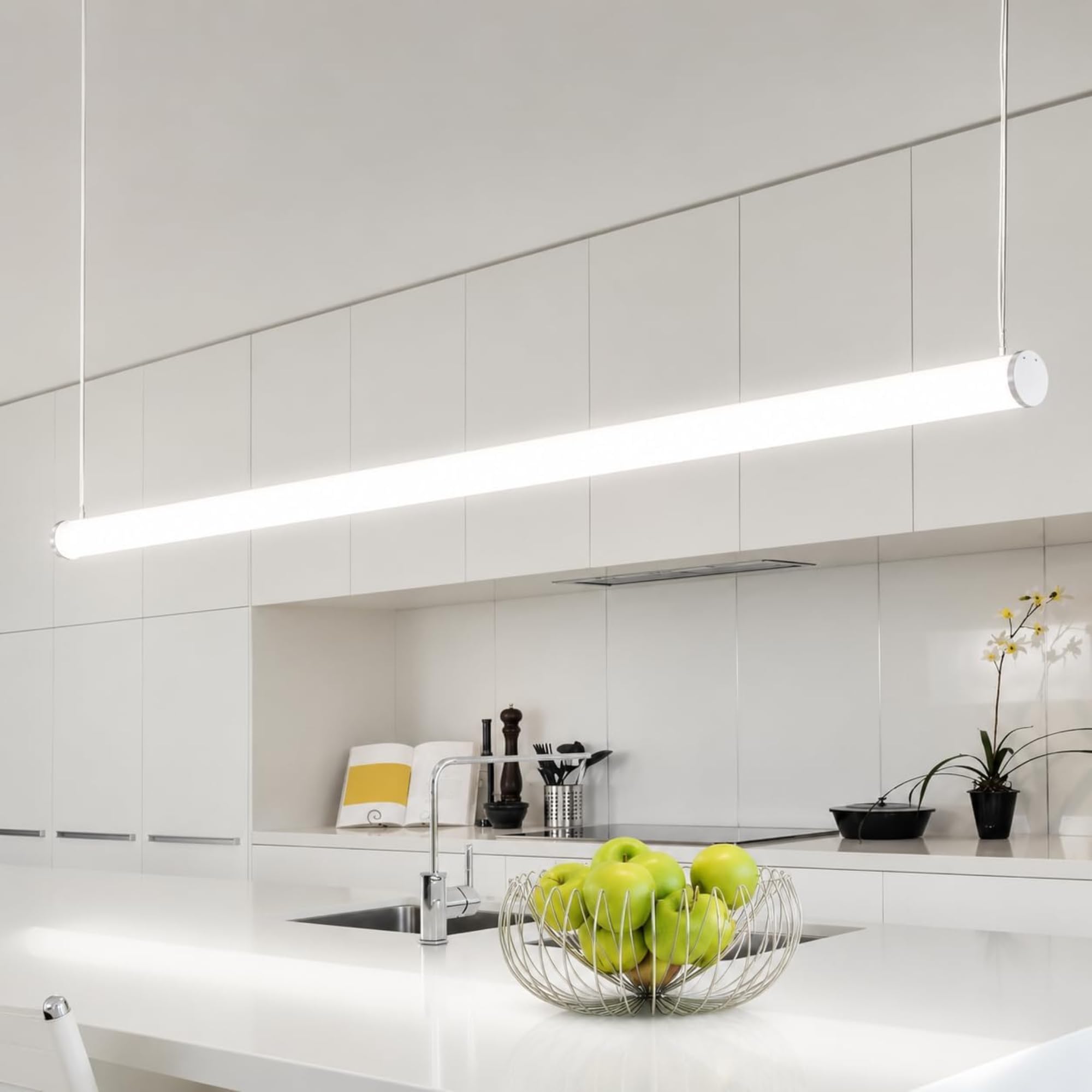Jandei Confezione da 4 profili in alluminio da 1 metro per installare strisce LED sospese o in superficie, tubo per luci, copertura traslucida Ø 31,7 mm, tappi finali e viti