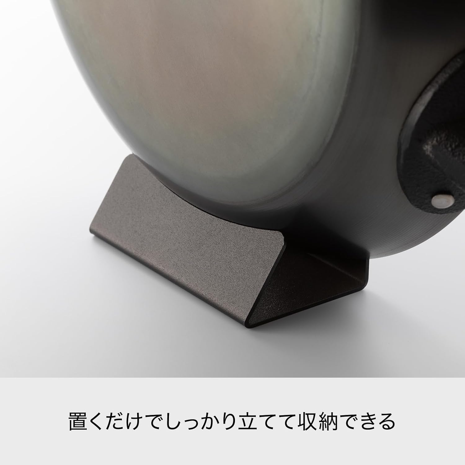 like-it Oven Safe Iron Frying Pan 7.9 inches (20 cm), Deep Type, Dedicated Stand, IH Compatible with Gas Fire, Handle Removable, Oil Prepared, Saute Pan, Iron, Made in Japan