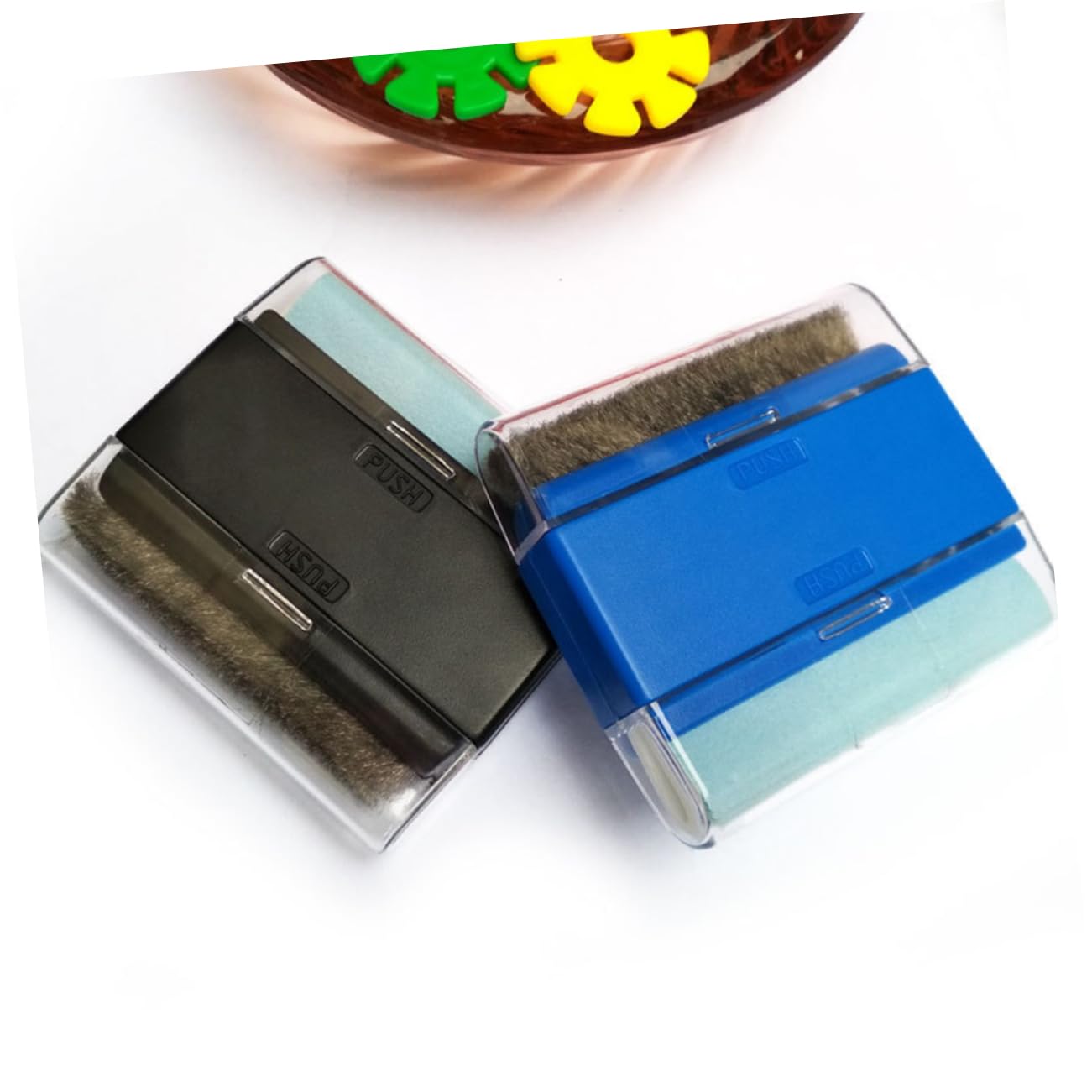 Ipetboom 2sets Multi-Function Electronic Clean Brush Set Keyboard Cleaner Phone Screen Wipe 2pcs*2