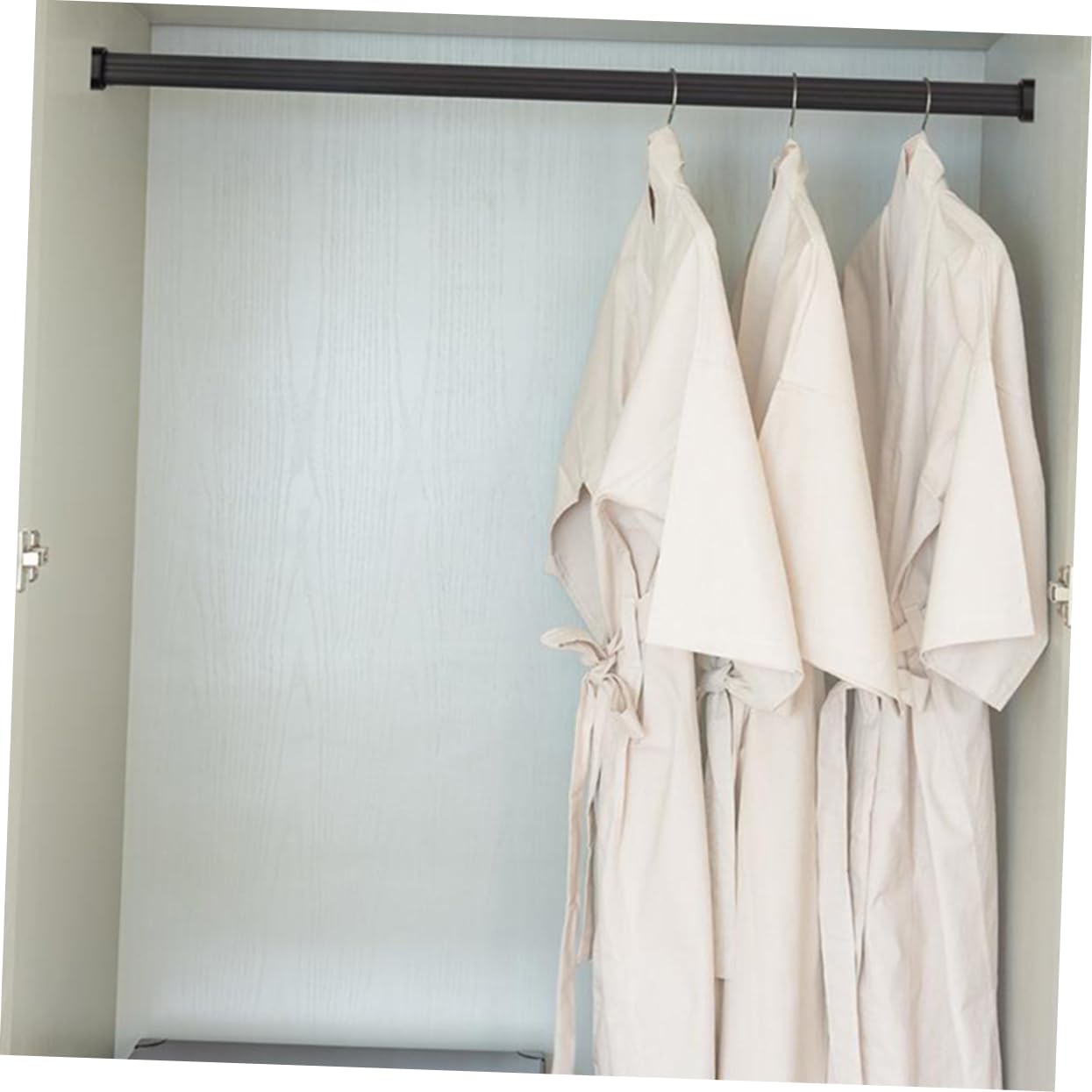 BUGUUYO 10pcs Closet Rod Base Brackets for Wardrobe Clothes Rail Holder Easy Installation Secure Support for Hanging Rods